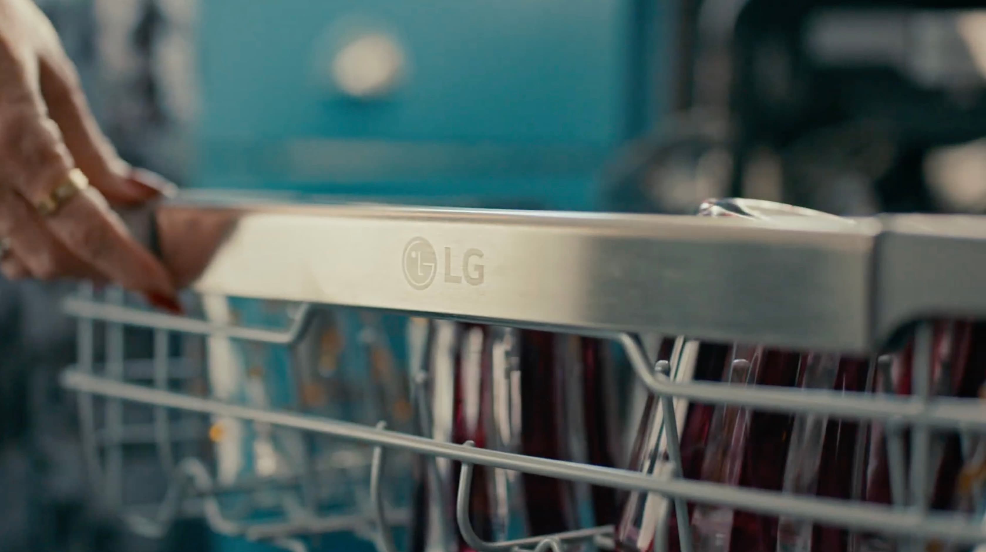 Still from LG Homestyle 2